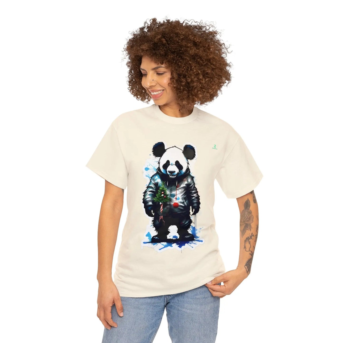 "L'Ambassadeur de Noël : Le Panda Festif"(U.S) - RoosStyle Design