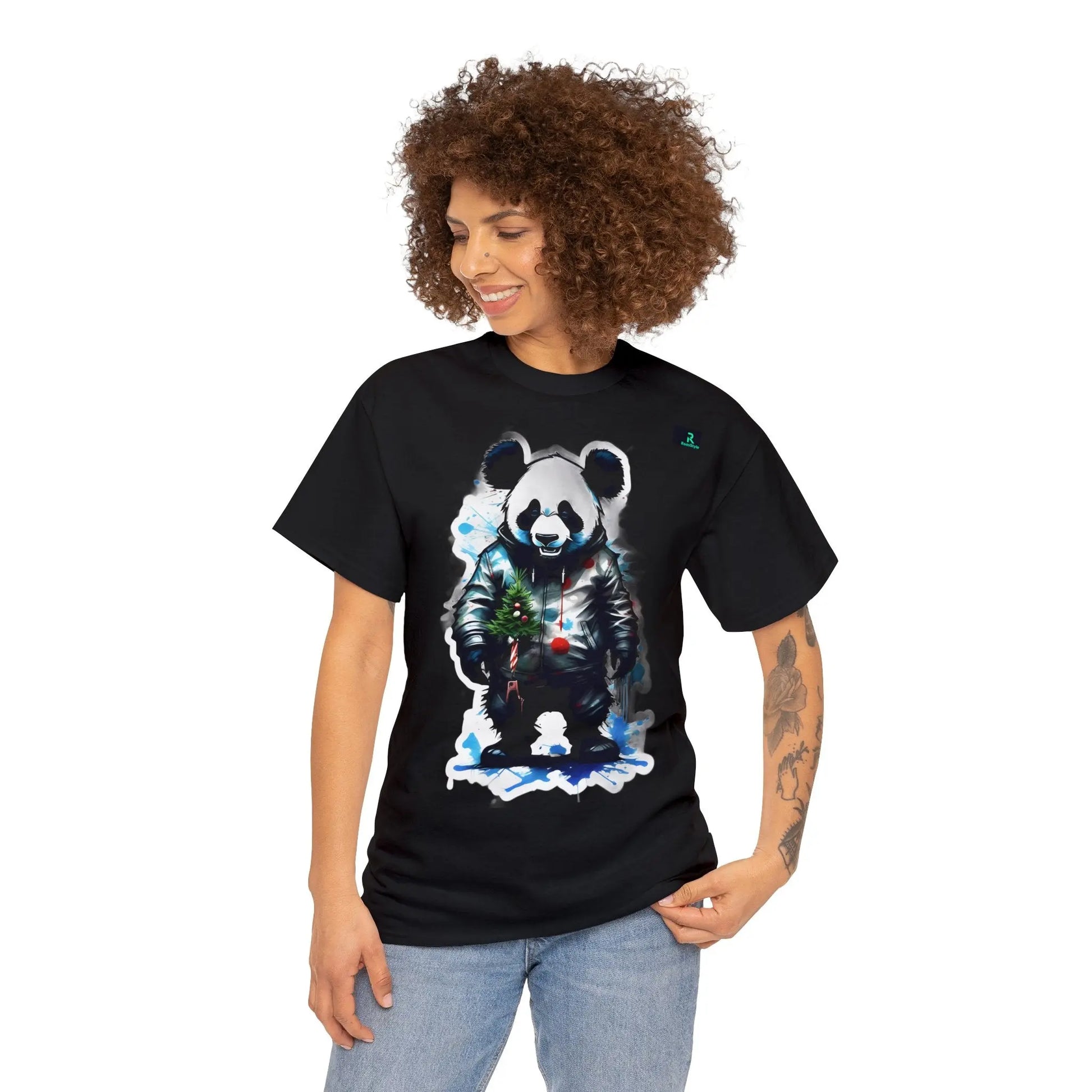 "L'Ambassadeur de Noël : Le Panda Festif"(U.E) - RoosStyle Design